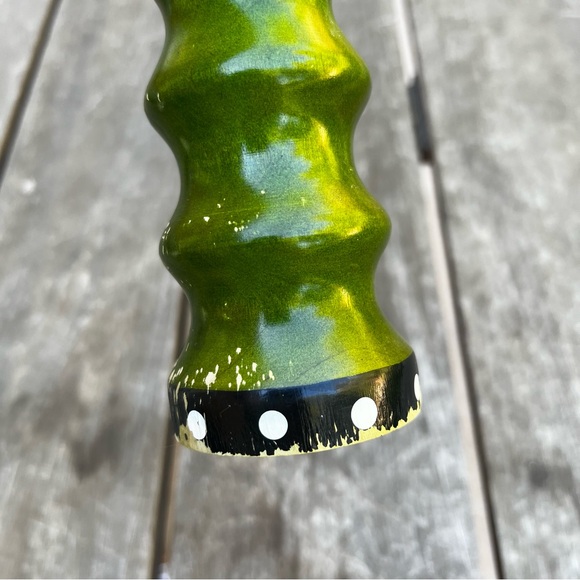 Vintage William Bounds Pepper Mill Grinder Wood Green Red Polka Dot - Picture 8 of 11